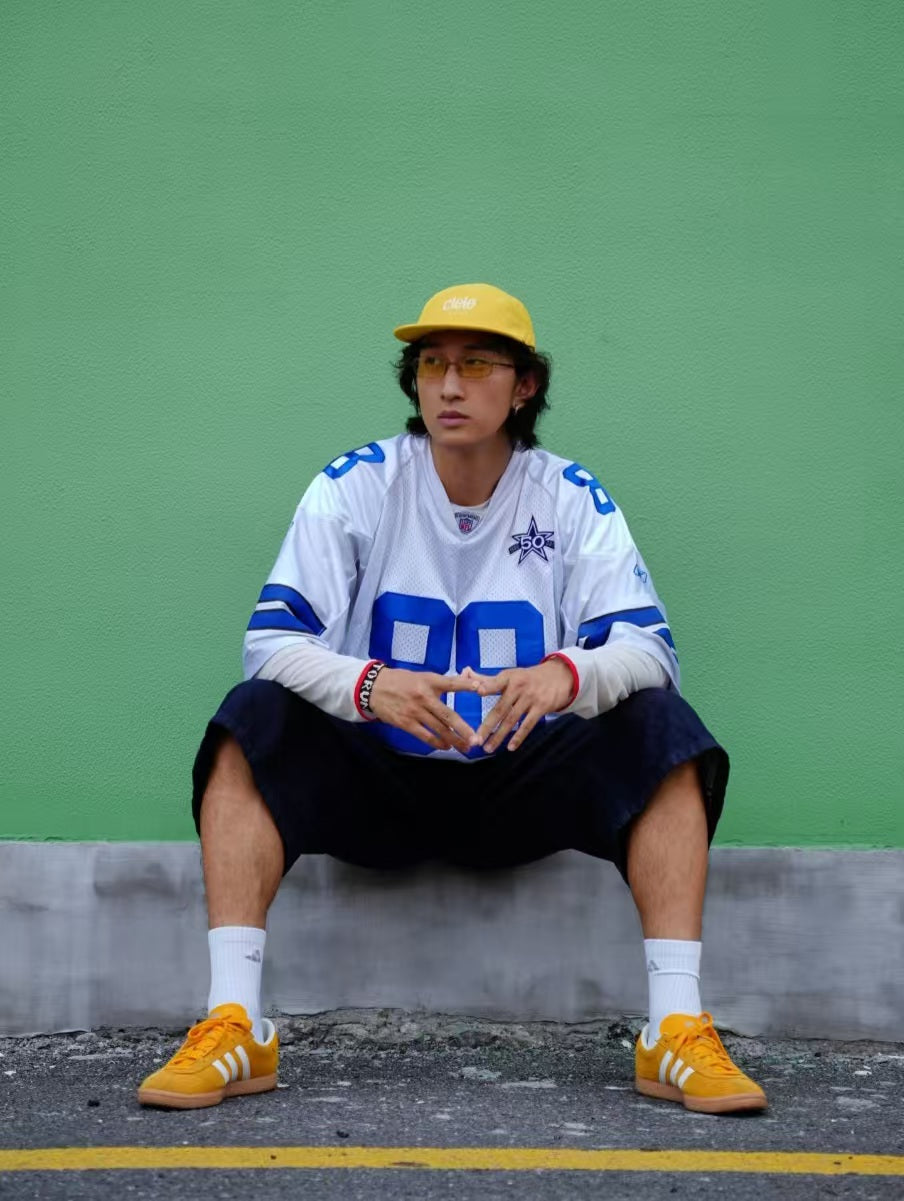 Away Kit